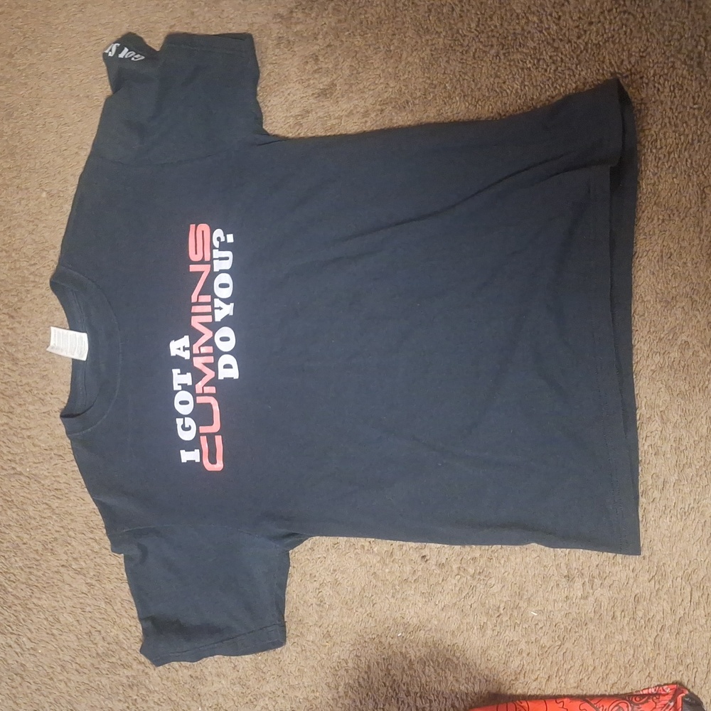 Black tshirt I got a cummins.com